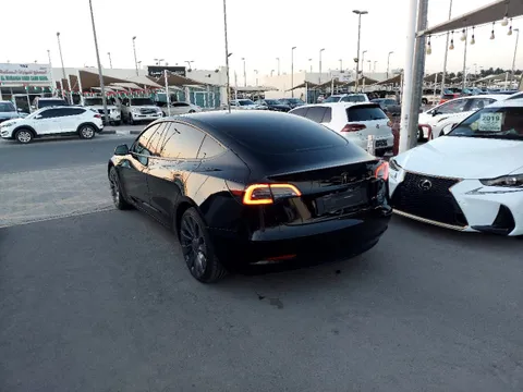 Tesla Model 3 Performance AWD 2023