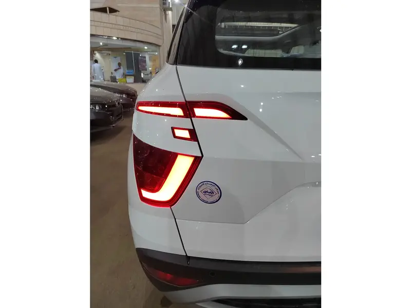 Discover undefined undefined Exterior Interior Images.Find all aspects and details of cars.