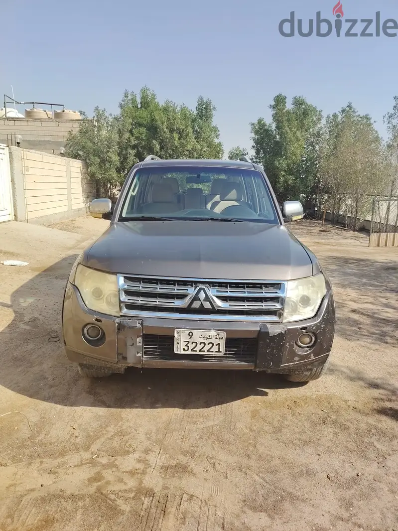Mitsubishi Pajero 2010