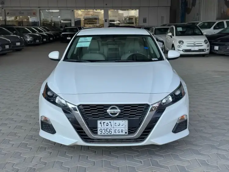 nissan nissan-altima image Nissan Altima 2022