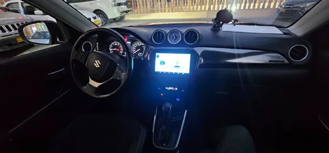 Suzuki Vitara 1.6L GLX AWD 2020