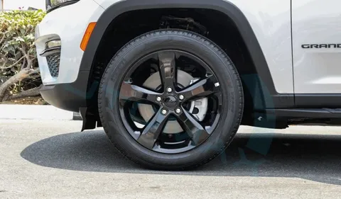 New Jeep Grand Cherokee 3.6L Altitude 2024