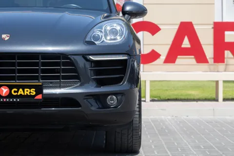 Discover undefined undefined Exterior Interior Images.Find all aspects and details of cars.