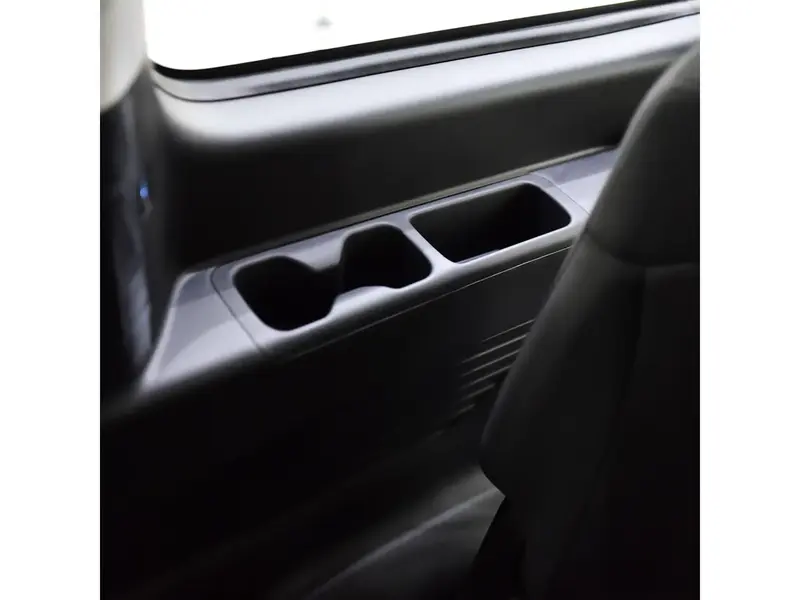 Discover undefined undefined Exterior Interior Images.Find all aspects and details of cars.