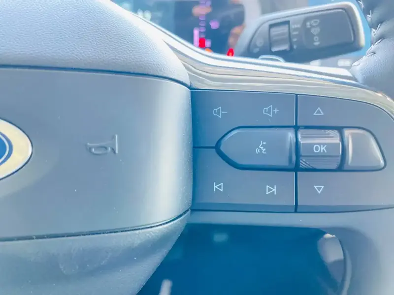 Ford Taurus 2025