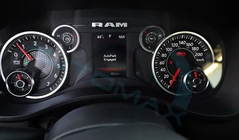 New RAM 1500 Big Horn Crew Cab 2025