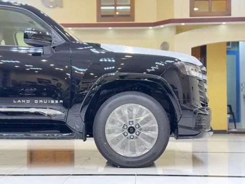 New Toyota Land Cruiser 3.5T GXR 2024