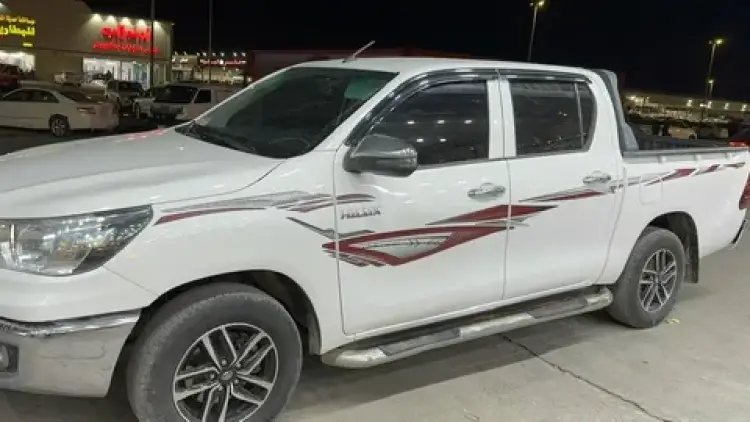 toyota toyota-hilux image Toyota Hilux 2019