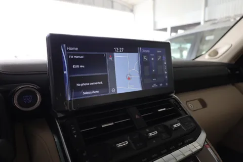 Toyota Land Cruiser 3.5T VXR  2023