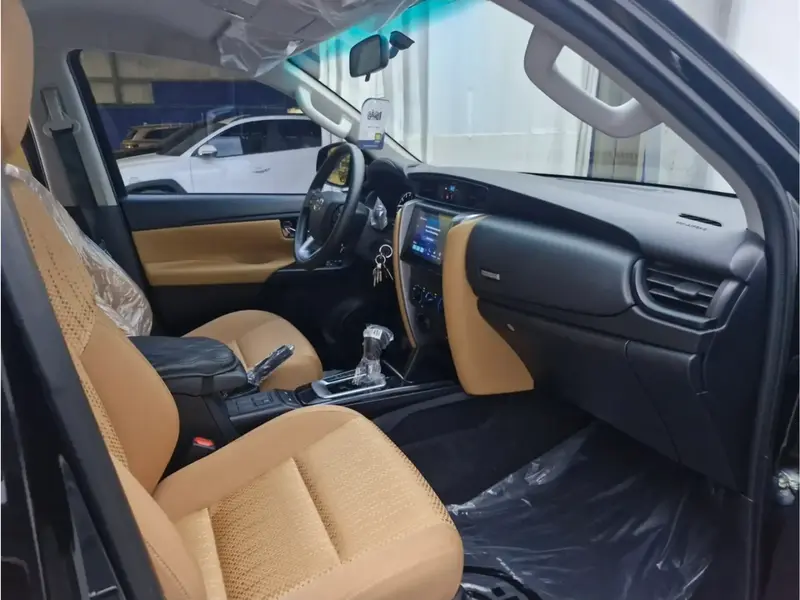 Toyota Fortuner 2024