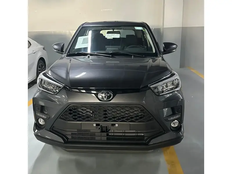 Discover undefined undefined Exterior Interior Images.Find all aspects and details of cars.