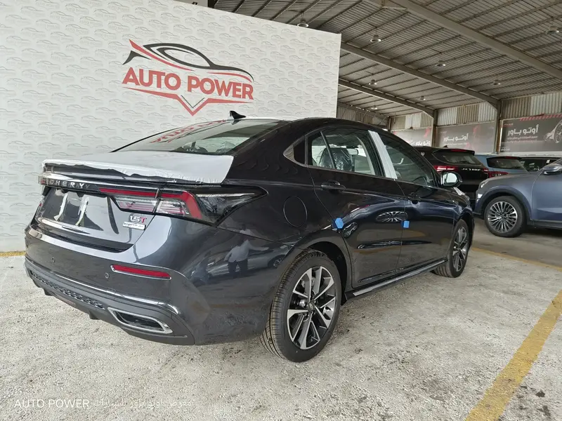Discover undefined undefined Exterior Interior Images.Find all aspects and details of cars.