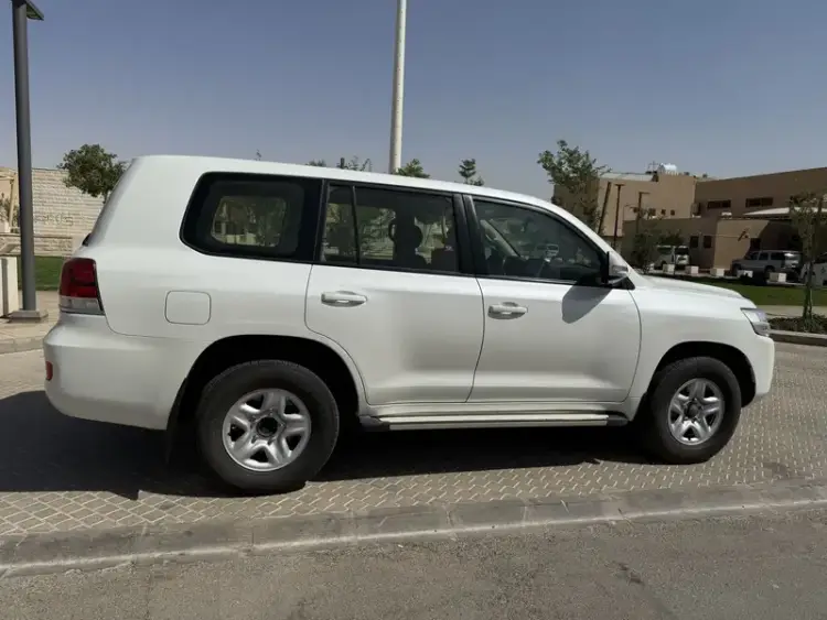 toyota toyota-land-cruiser image Toyota Land Cruiser Wagon 2021