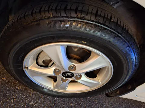 Hyundai Accent 1.6L Comfort 2018