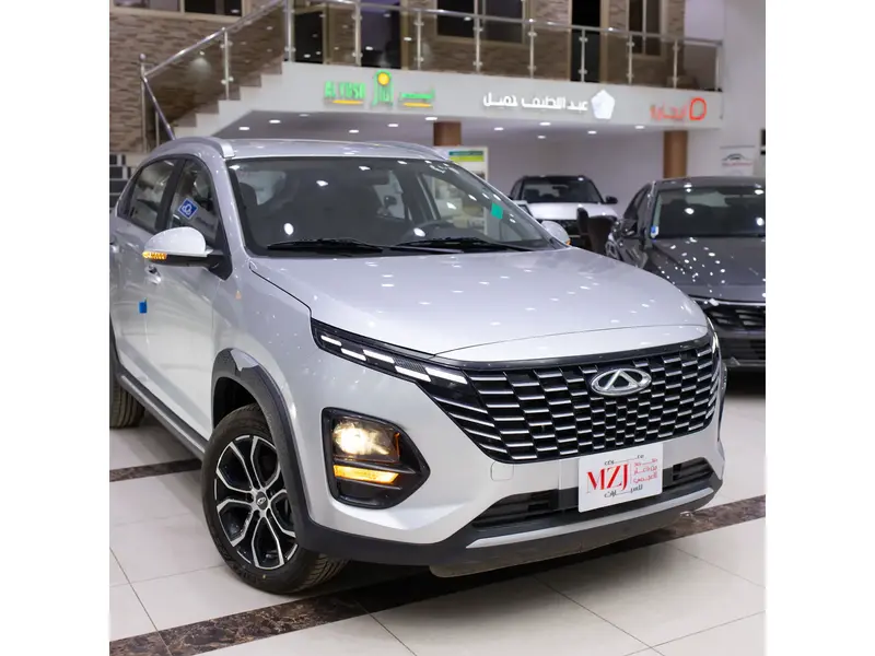 Discover undefined undefined Exterior Interior Images.Find all aspects and details of cars.