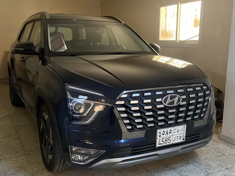 Discover undefined undefined Exterior Interior Images.Find all aspects and details of cars.