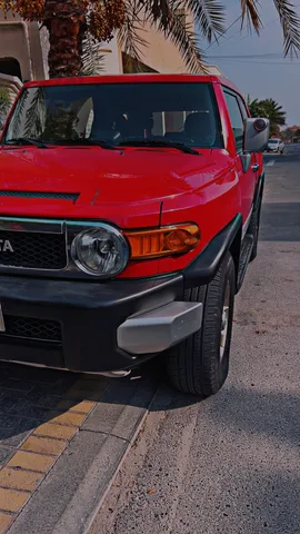 Toyota FJ Cruiser 4.0L Base (A/T) 2012