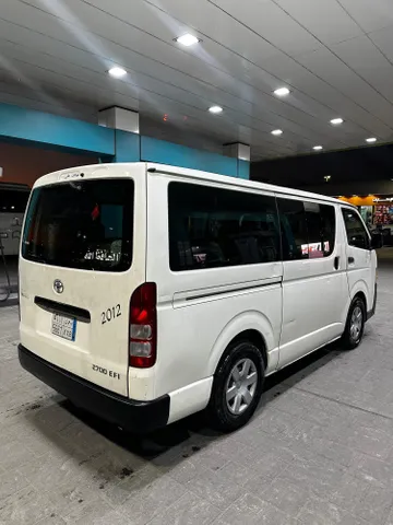 Discover undefined undefined Exterior Interior Images.Find all aspects and details of cars.