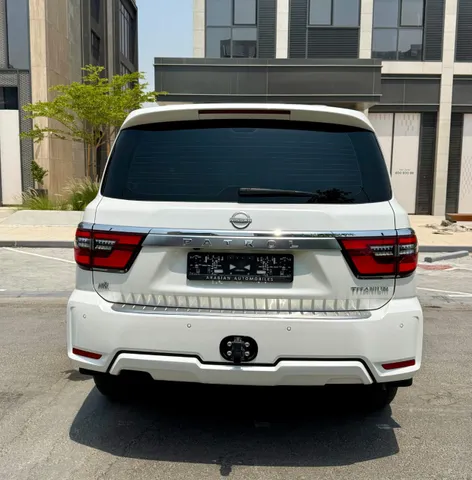 Nissan Patrol 4.0L SE Titanium 2024