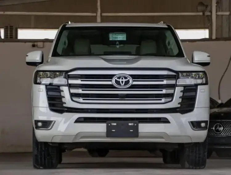 toyota toyota-land-cruiser image Toyota Land Cruiser 2023
