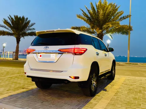 Toyota Fortuner 2.7L (4X4) 2021