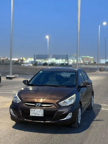 Discover undefined undefined Exterior Interior Images.Find all aspects and details of cars.