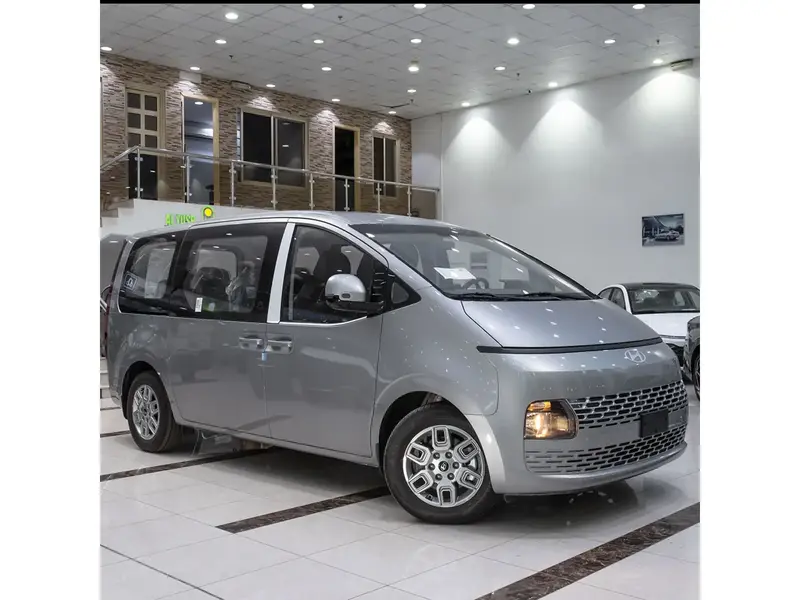 Discover undefined undefined Exterior Interior Images.Find all aspects and details of cars.