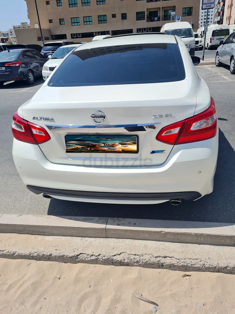 Nissan Altima 2017