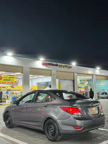 Hyundai Accent 2015