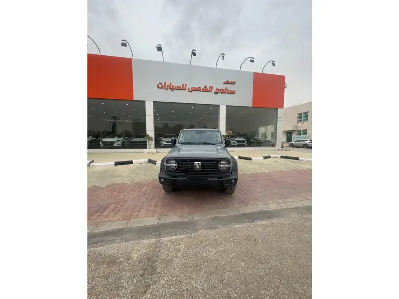 Discover undefined undefined Exterior Interior Images.Find all aspects and details of cars.