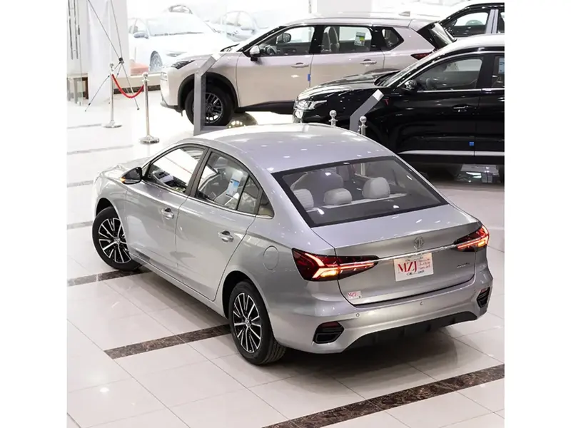 MG 5 2025
