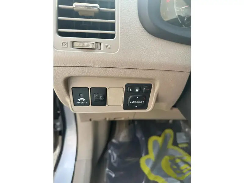 Discover undefined undefined Exterior Interior Images.Find all aspects and details of cars.