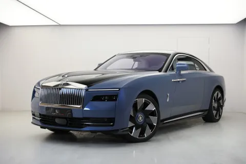 Discover undefined undefined Exterior Interior Images.Find all aspects and details of cars.