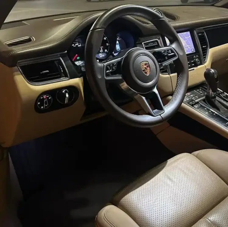 porsche macan image Porsche Macan 3.0L S 2018