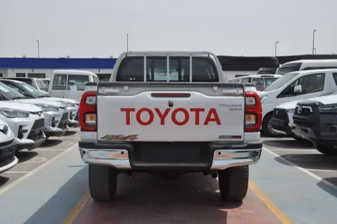 New Toyota Hilux 2.4L Double Cab 4x4 Top Spec 2024