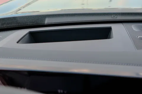 Discover undefined undefined Exterior Interior Images.Find all aspects and details of cars.