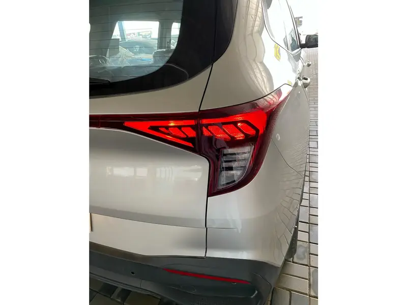 KIA Carens 2025