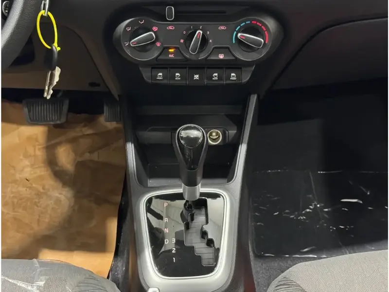 KIA Pegas 2025