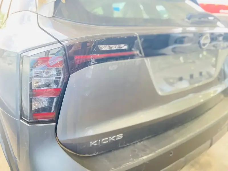 Nissan Kicks 2025