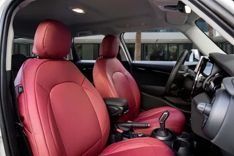 Mini Cooper 2024