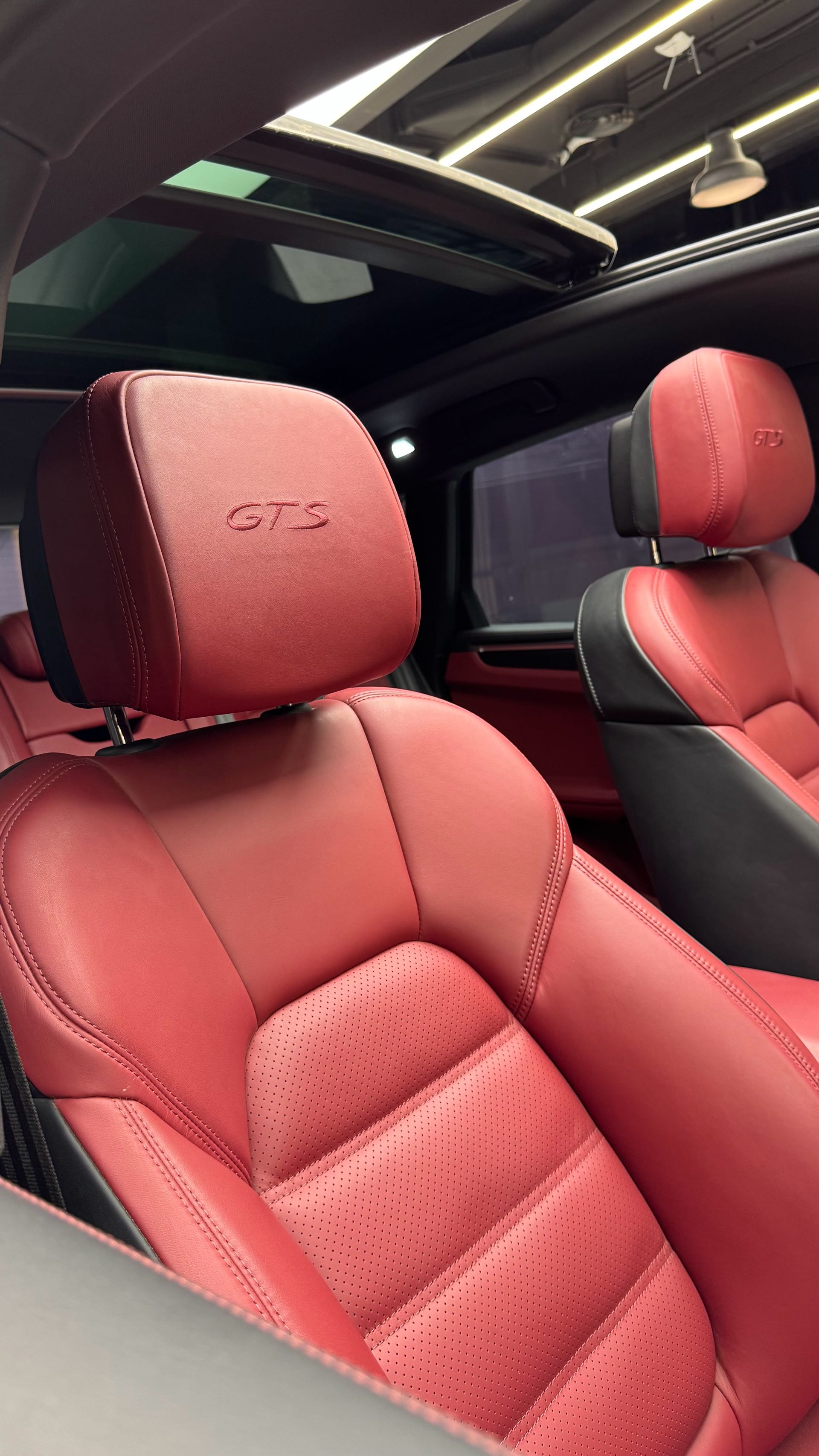 Porsche Macan 2024