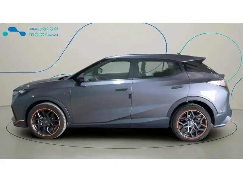 Discover undefined undefined Exterior Interior Images.Find all aspects and details of cars.