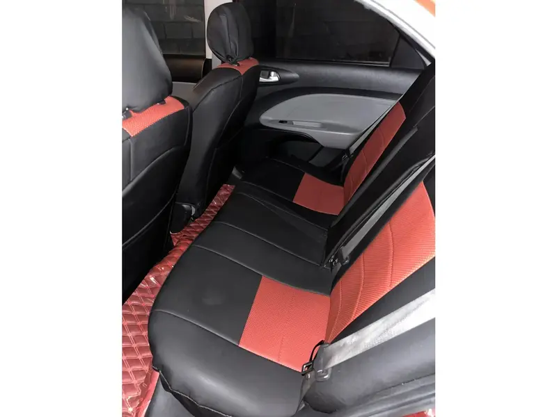 Discover undefined undefined Exterior Interior Images.Find all aspects and details of cars.