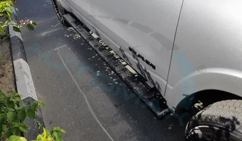 New RAM 1500 Big Horn Crew Cab 2025