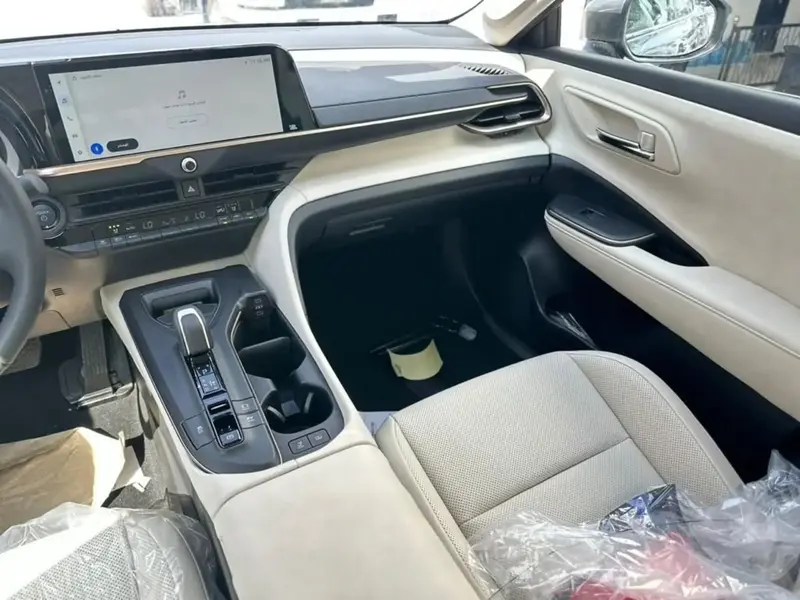 Toyota Crown 2025