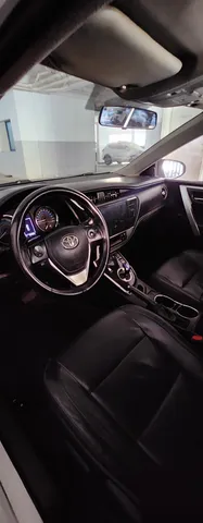 Toyota Corolla 1.8L GLI Moonroof Hybrid 2019