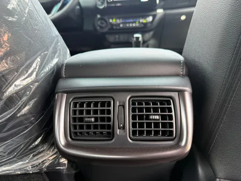 New Toyota Hilux 2025