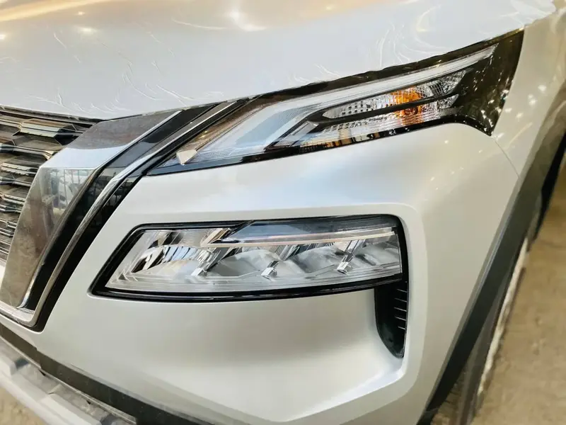 Nissan X-Trail 2025