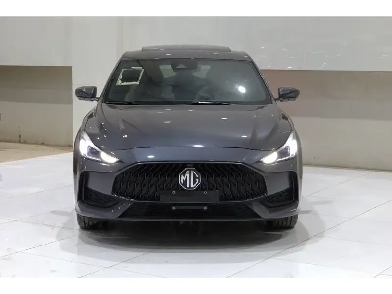 Discover undefined undefined Exterior Interior Images.Find all aspects and details of cars.