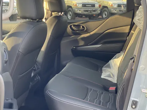 Discover undefined undefined Exterior Interior Images.Find all aspects and details of cars.
